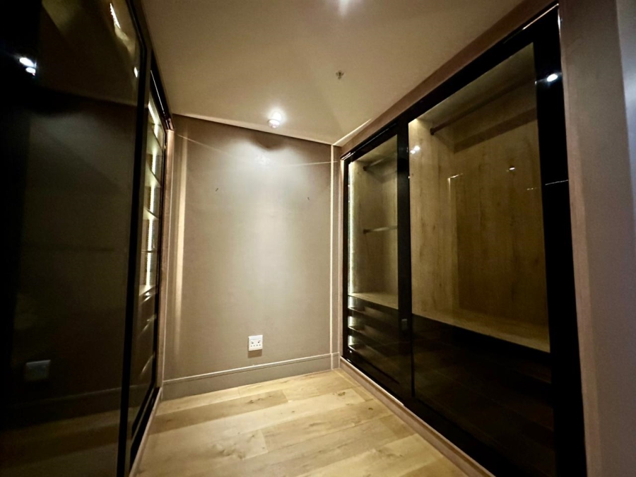 2 Bedroom Property for Sale in De Waterkant Western Cape